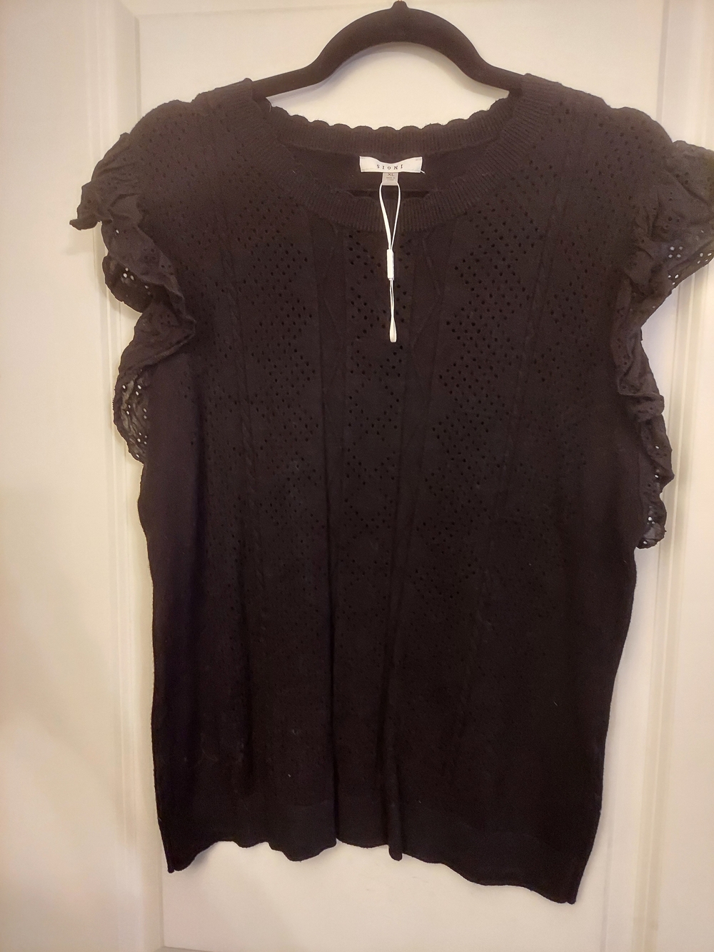 Sioni Black Eyelet Ruffle Sleeve Knit Top Z XL